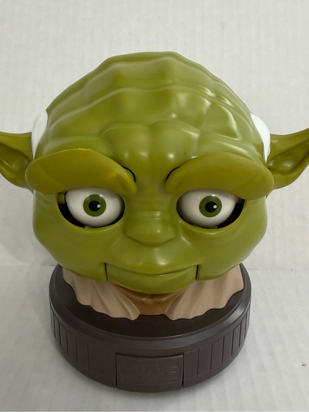 Star Wars Spin Master Yoda Jedi Talker Electronic Head Figure